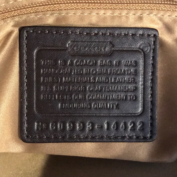 COACH purse - Picture 3 of 4